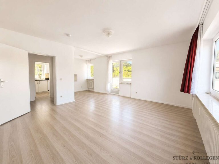 Wohn-/Esszimmer